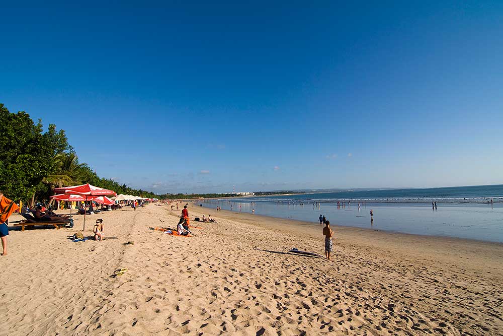  Pantai Kuta  Bali