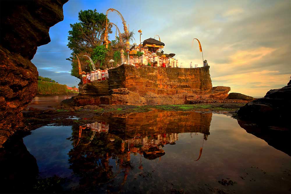 tempat wisata di bali, tanah lot