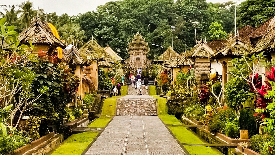 Desa Penglipuran Bali Yang Kental Budaya dan Keindahan Luar Biasa