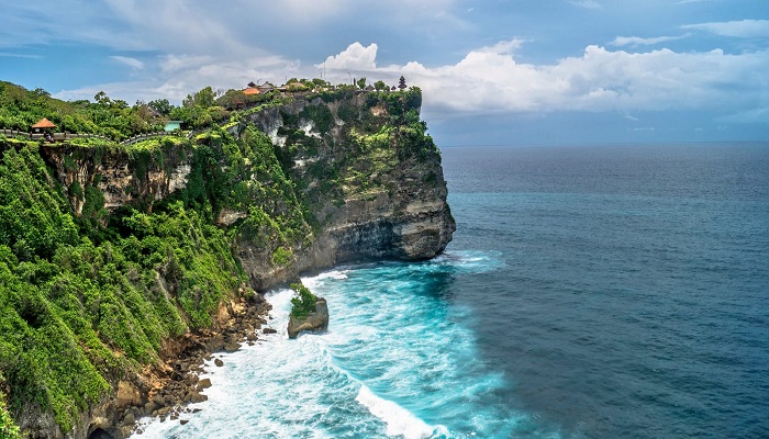 Objek Wisata Di Uluwatu Bali Yang Wajib Dikunjungi Trip